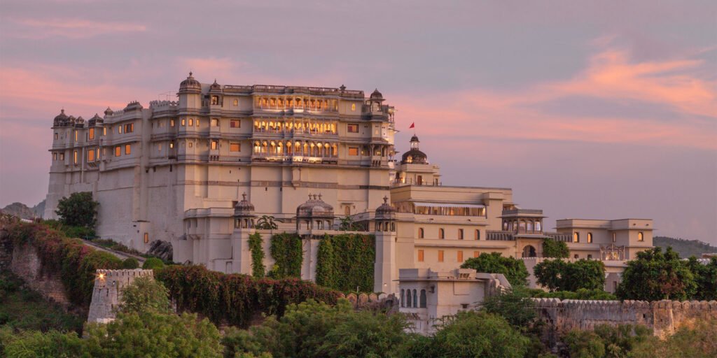 RAAS Udaipur, Royal Rajasthan: localhi