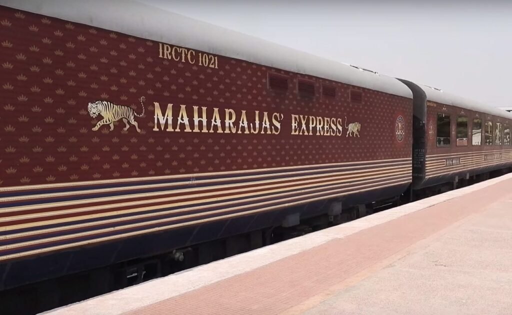 Maharaja Express, Luxury Train, India: localhi