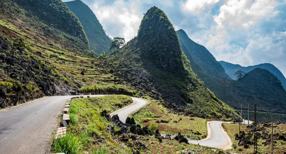 Ha Giang Loop, Vietnam: localhi  