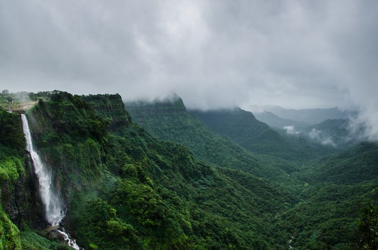 Amboli Ghat, India : localhi