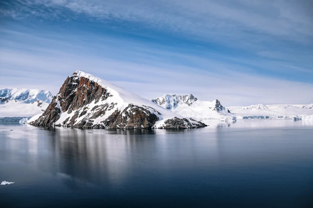 Antarctica, Glaciers, Iceberg: localhi