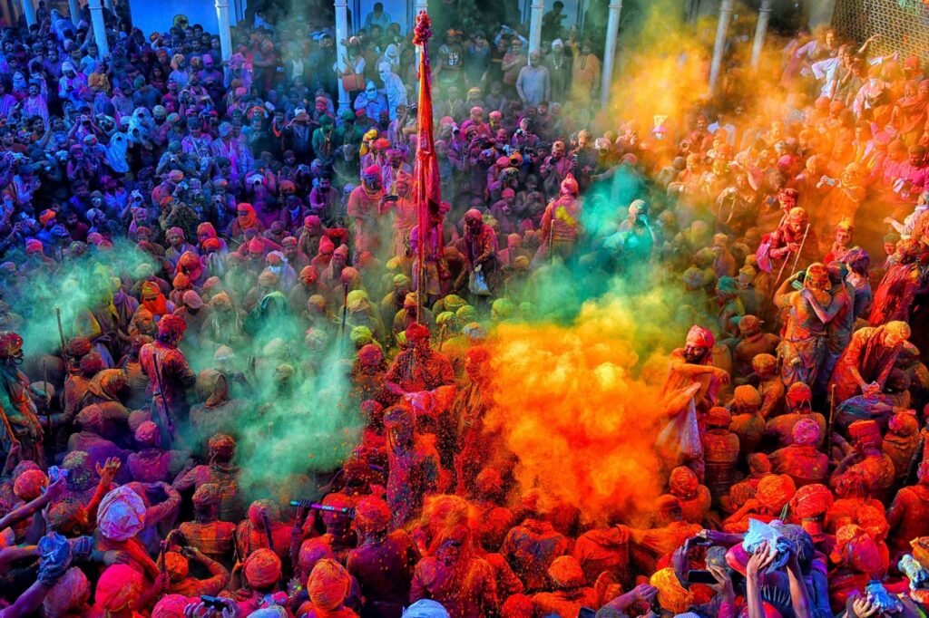 Holi, 2025: localhi