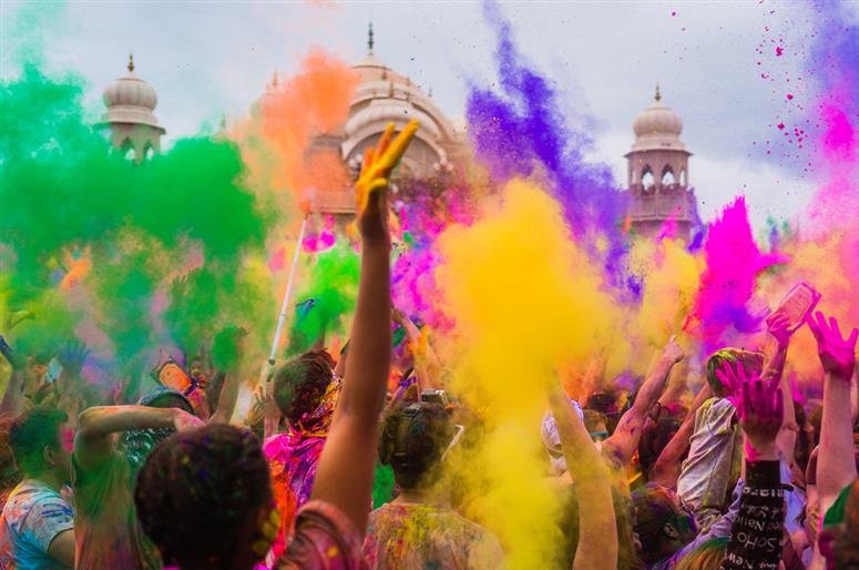 Holi, Jaipur, 2025, India: localhi