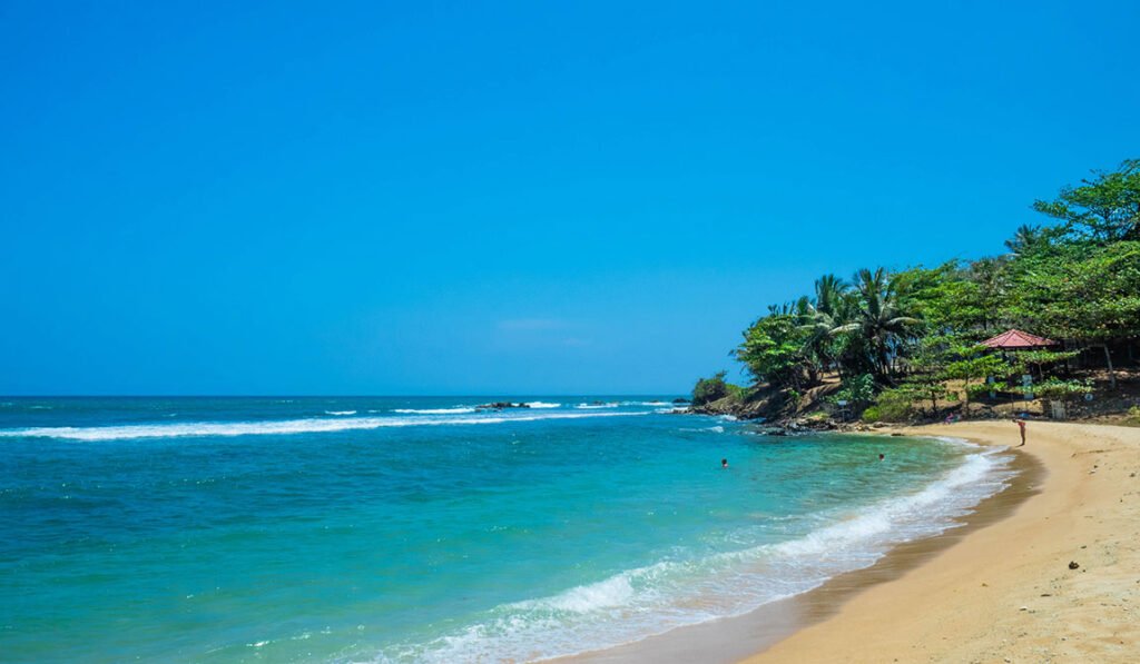 Tangalle Beach, Sri Lanka: localhi