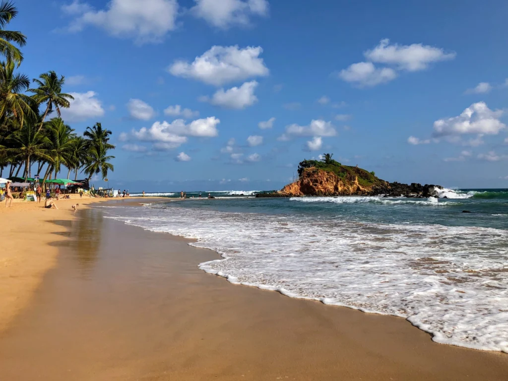 Mirissa Beach, Sri Lanka: localhi