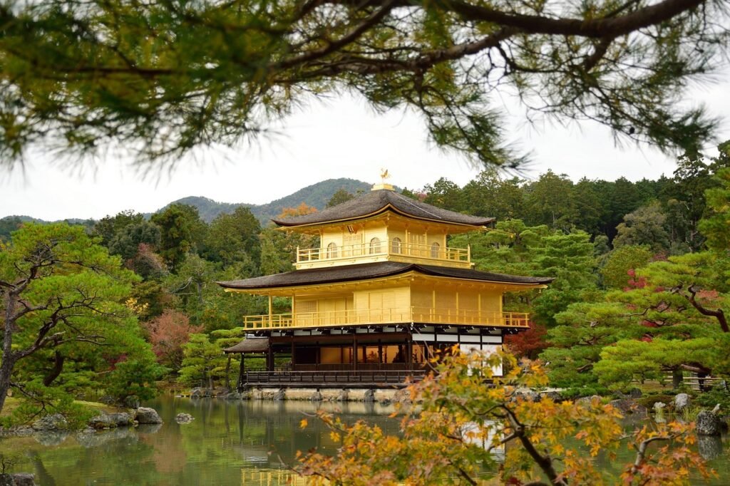 Kyoto, Japan, kinkaku-ji temple: localhi